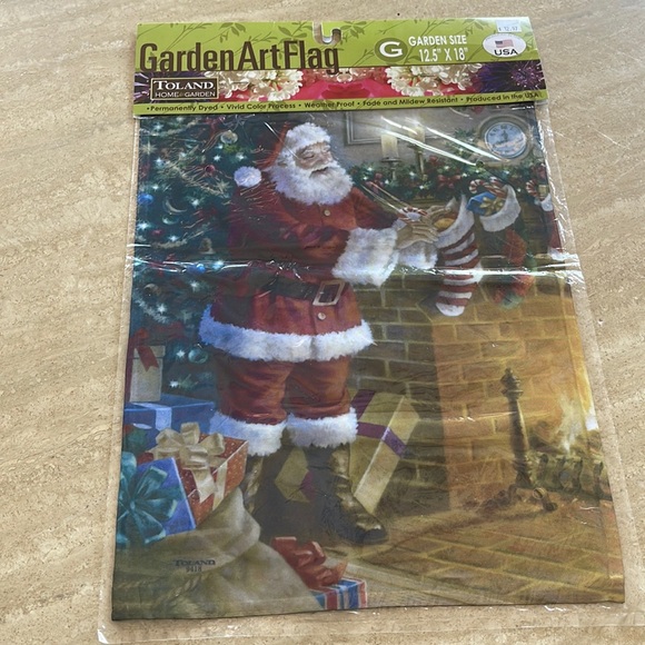 Santa with Gifts Flag Winter Wonderland Holiday Christmas - Picture 1 of 8